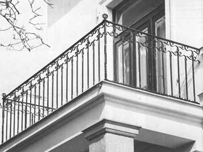 Изготовление кованых балконов