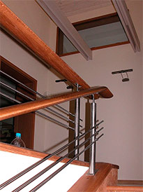 Реализуем поручень деревянный для лестниц