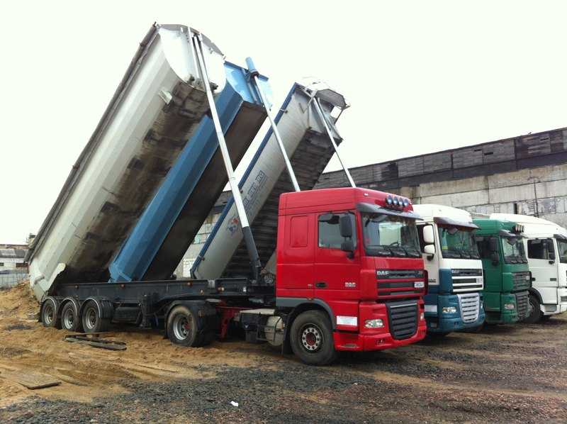 Аренда самосвала DAF XF 105