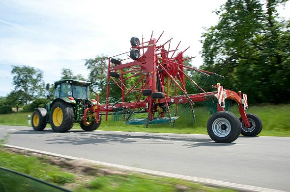 Полуприцепные грабли Kverneland 95110 C
