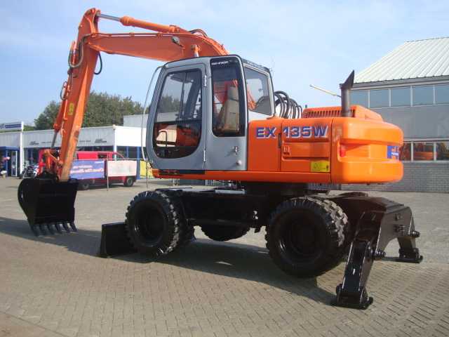 Аренда Экскаватора колесного Fiat-Hitachi EX135W